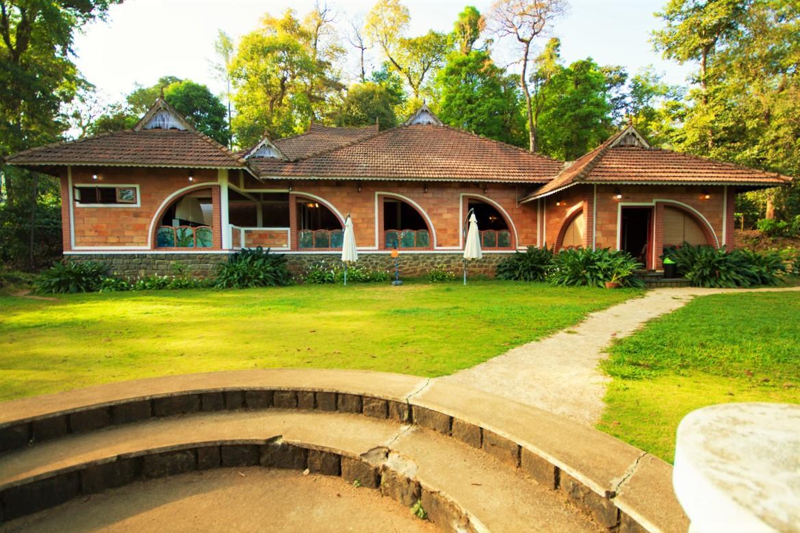 Misty Woods Resort Kakkabe Exterior foto